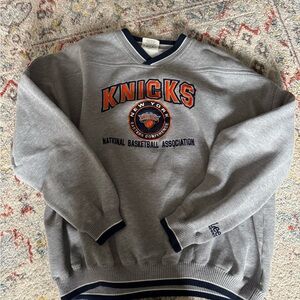 Lee Gray Knicks V-Neck Pullover with Navy & Orange Logo